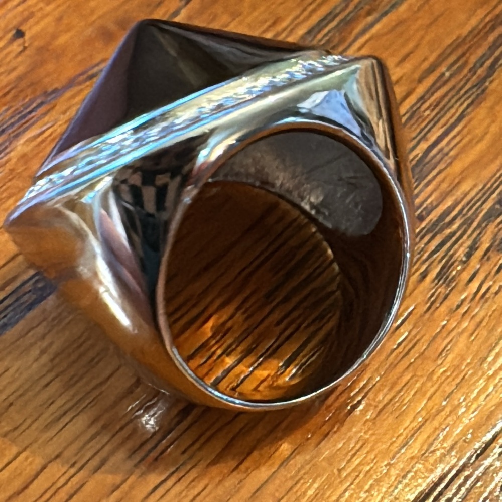 nOIr Cone pyramid ring new without tags - Picture 4 of 13